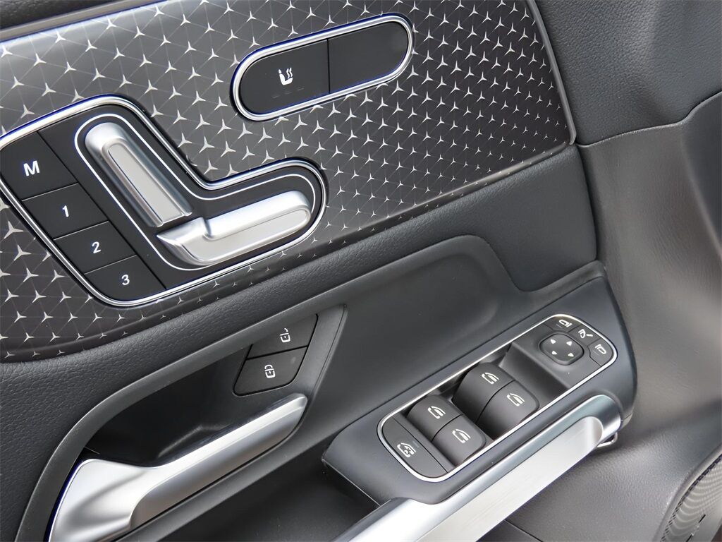 2025 Mercedes-Benz EQB 350 San Clemente CA