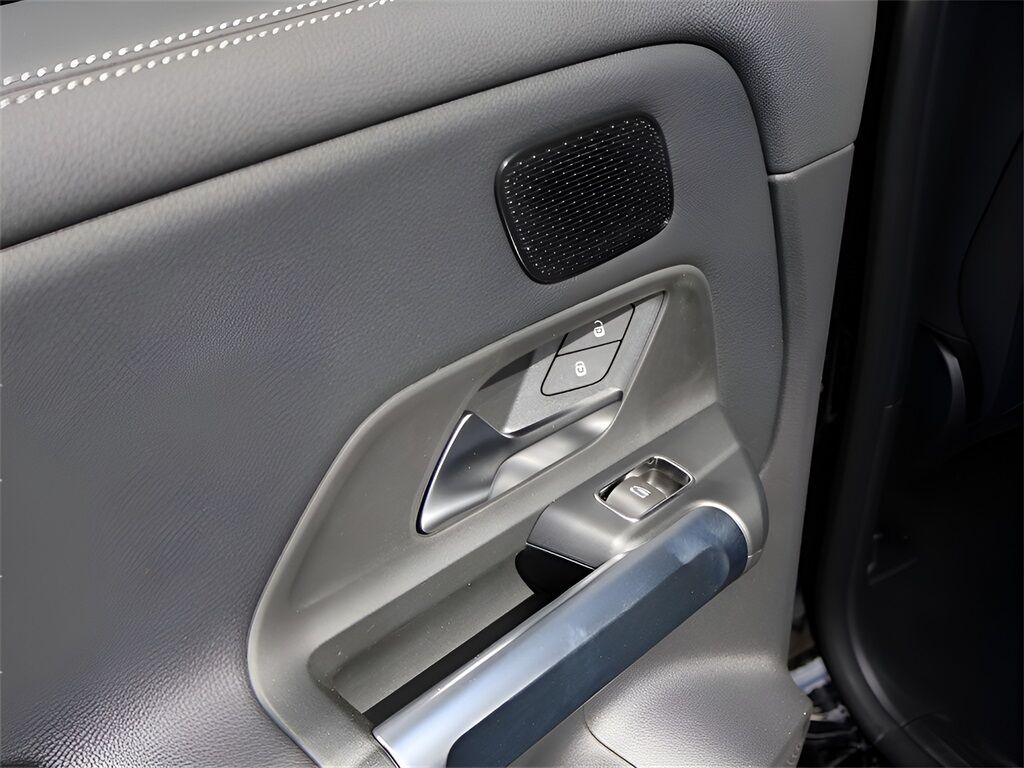 2025 Mercedes-Benz EQB 350 San Clemente CA