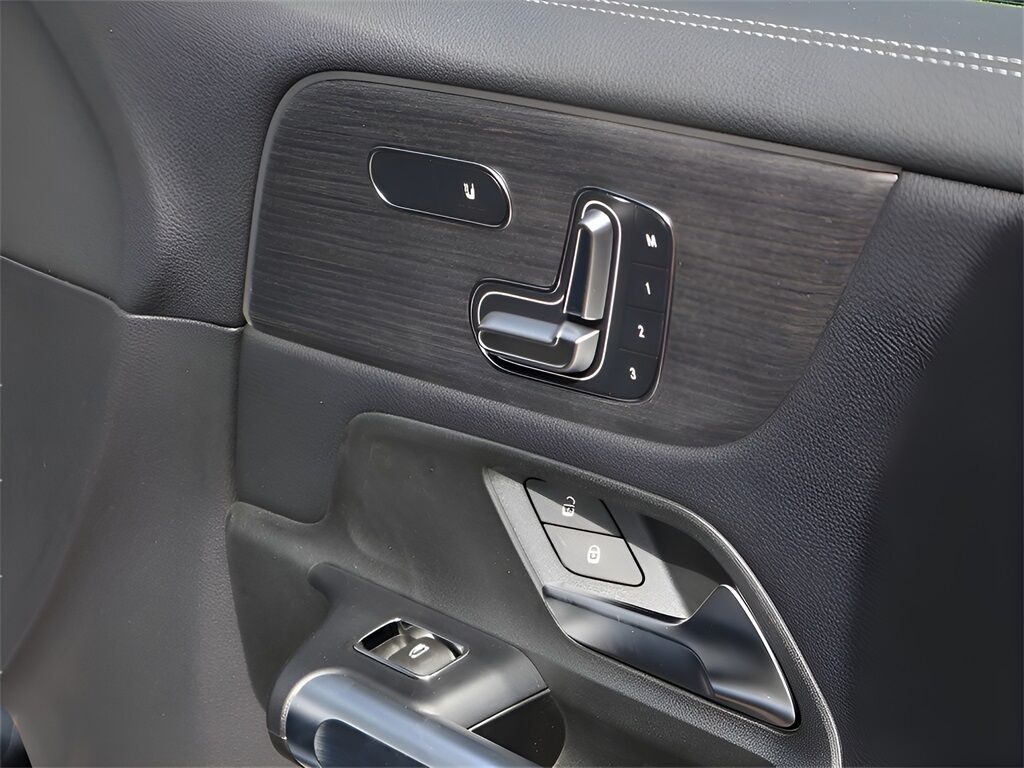 2025 Mercedes-Benz EQB 350 San Clemente CA