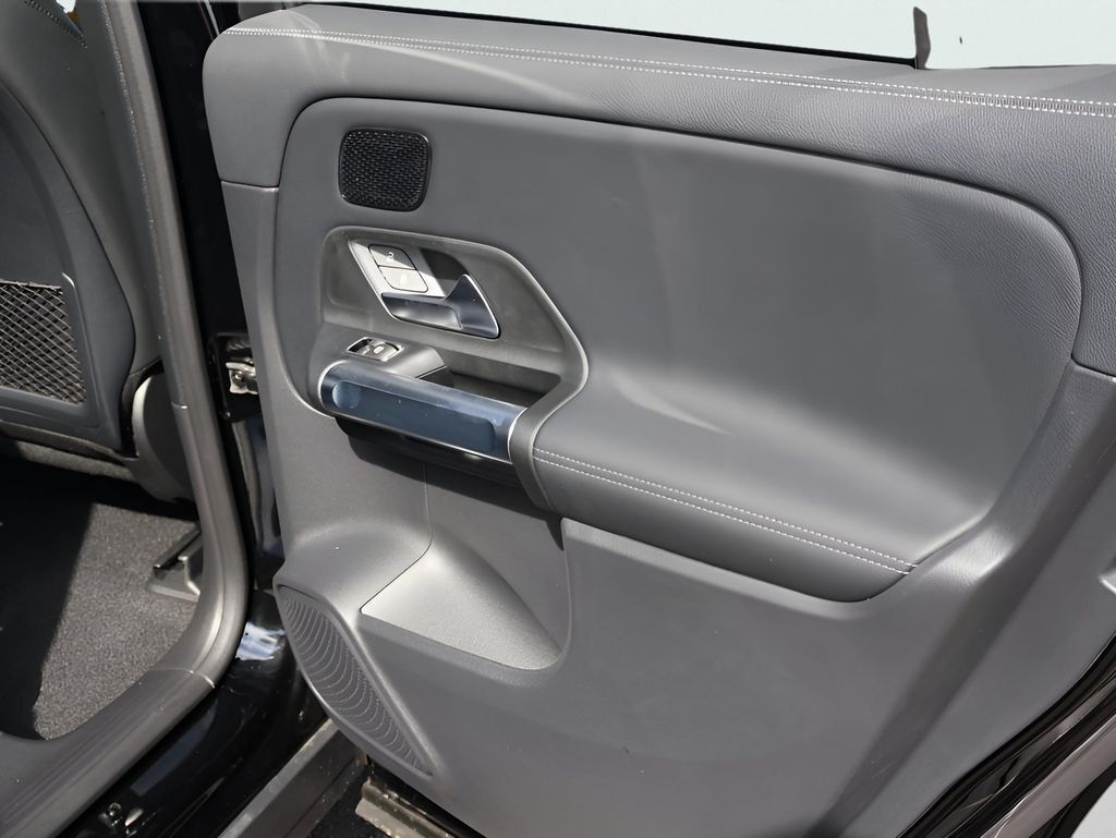 2025 Mercedes-Benz EQB 350 San Clemente CA