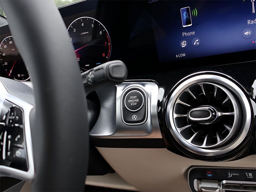 2025 Mercedes-Benz GLB GLB 250 San Clemente CA