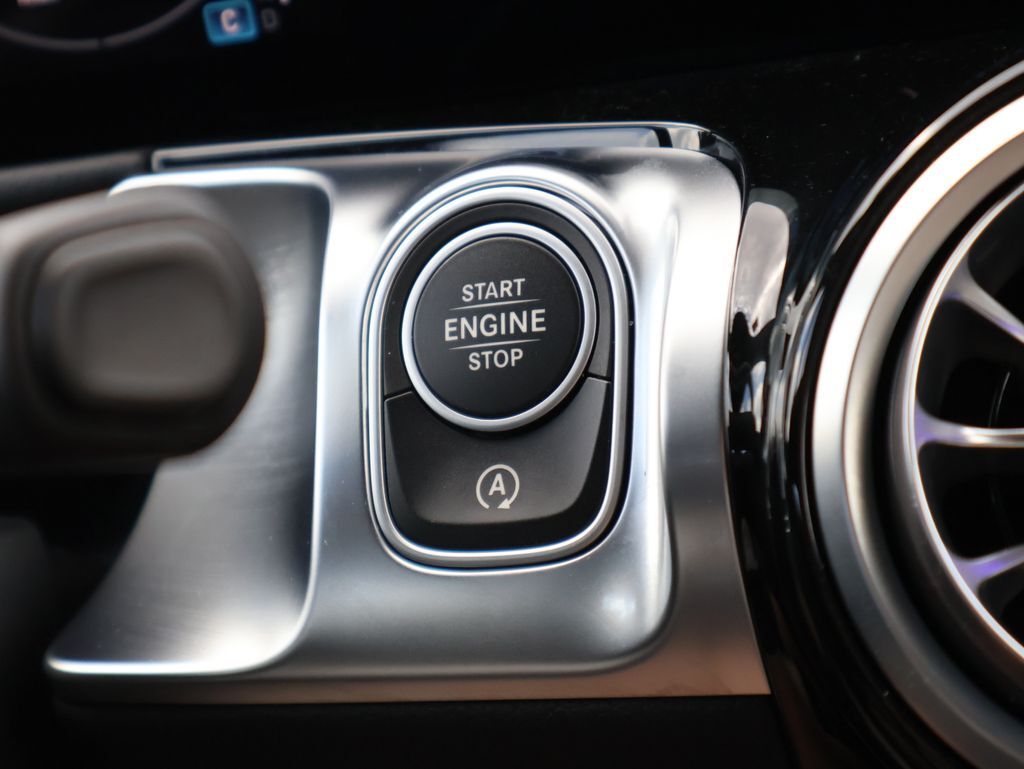 2025 Mercedes-Benz GLB GLB 250 San Clemente CA