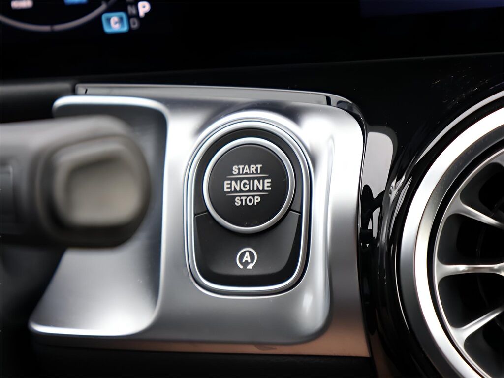 2025 Mercedes-Benz GLB GLB 250 San Clemente CA