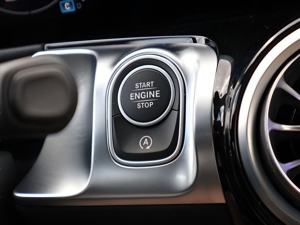 2025 Mercedes-Benz GLB GLB 250 San Clemente CA