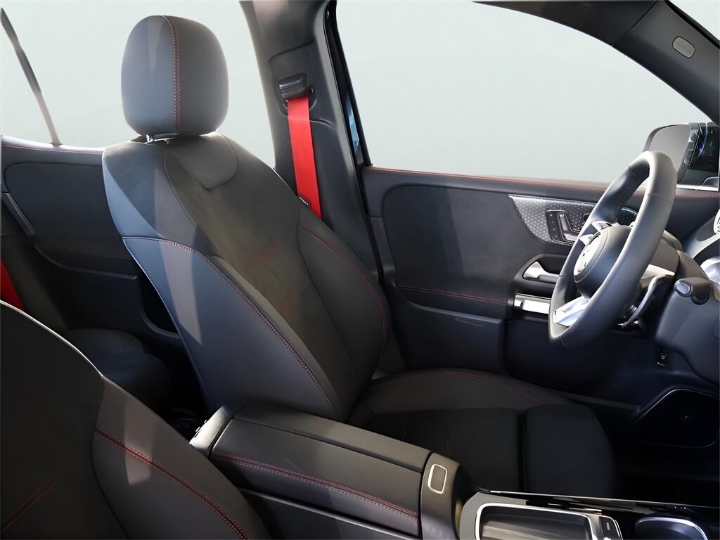 2025 Mercedes-Benz GLB GLB 35 AMG&reg; San Clemente CA