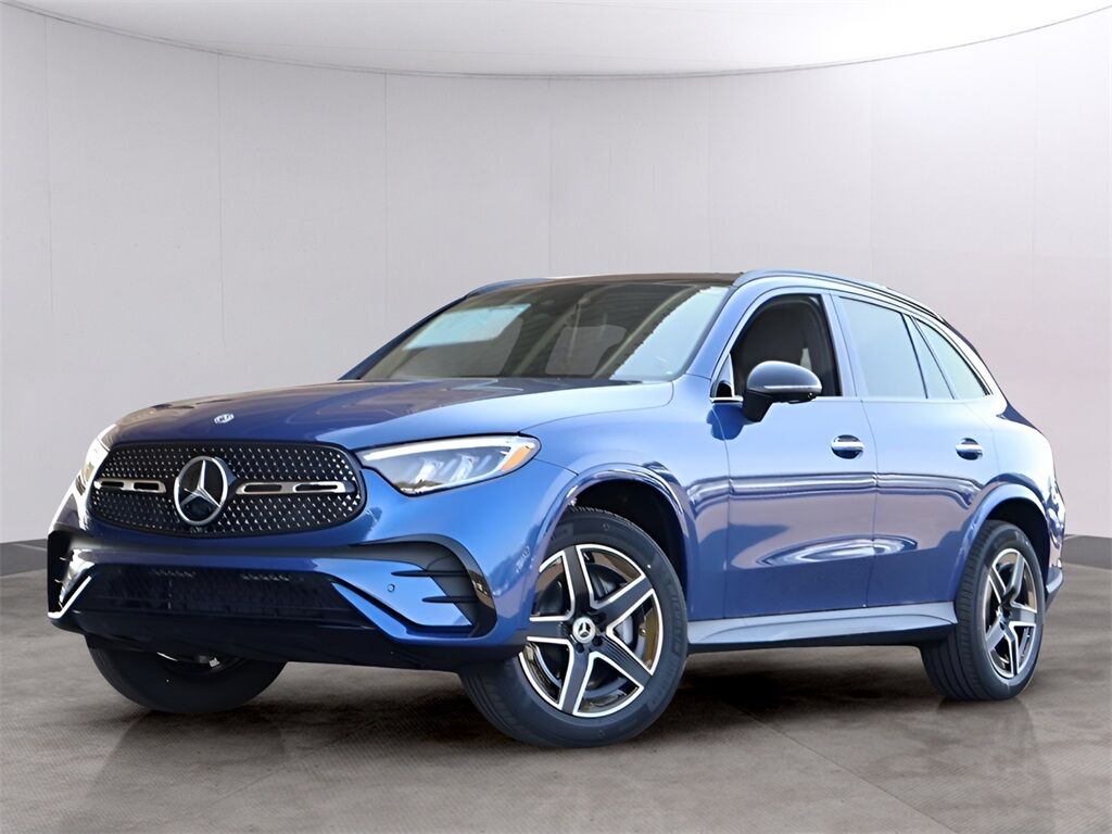 2025 Mercedes-Benz GLC