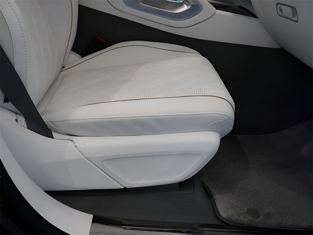 2025 Mercedes-Benz GLS Maybach GLS 600 San Clemente CA