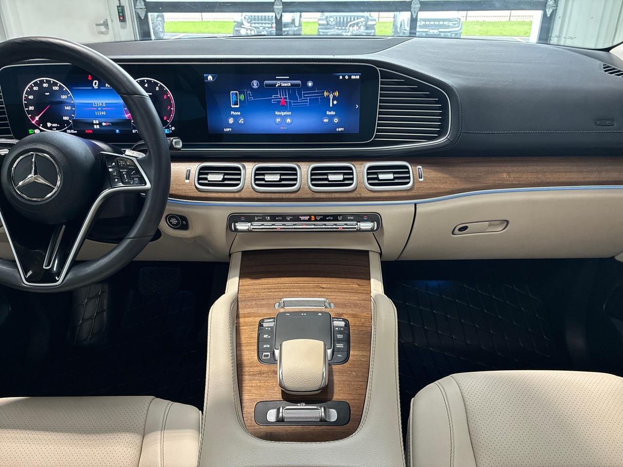 2025 Mercedes-Benz GLS450 Buckets, Illuminated Running Boards, Heated Steering Wheel Houston TX 2025 Mercedes-Benz GLS450 Buckets, Illuminated Running Boards, Heated Steering Wheel Houston TX