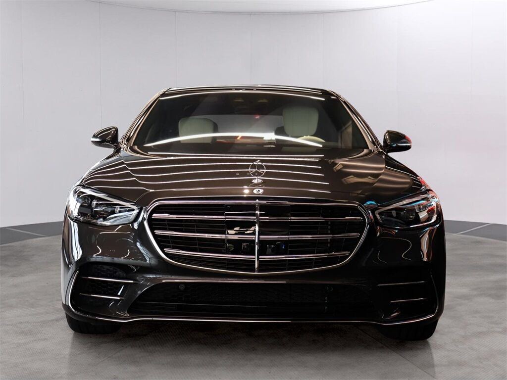2025 Mercedes-Benz S-Class S 580