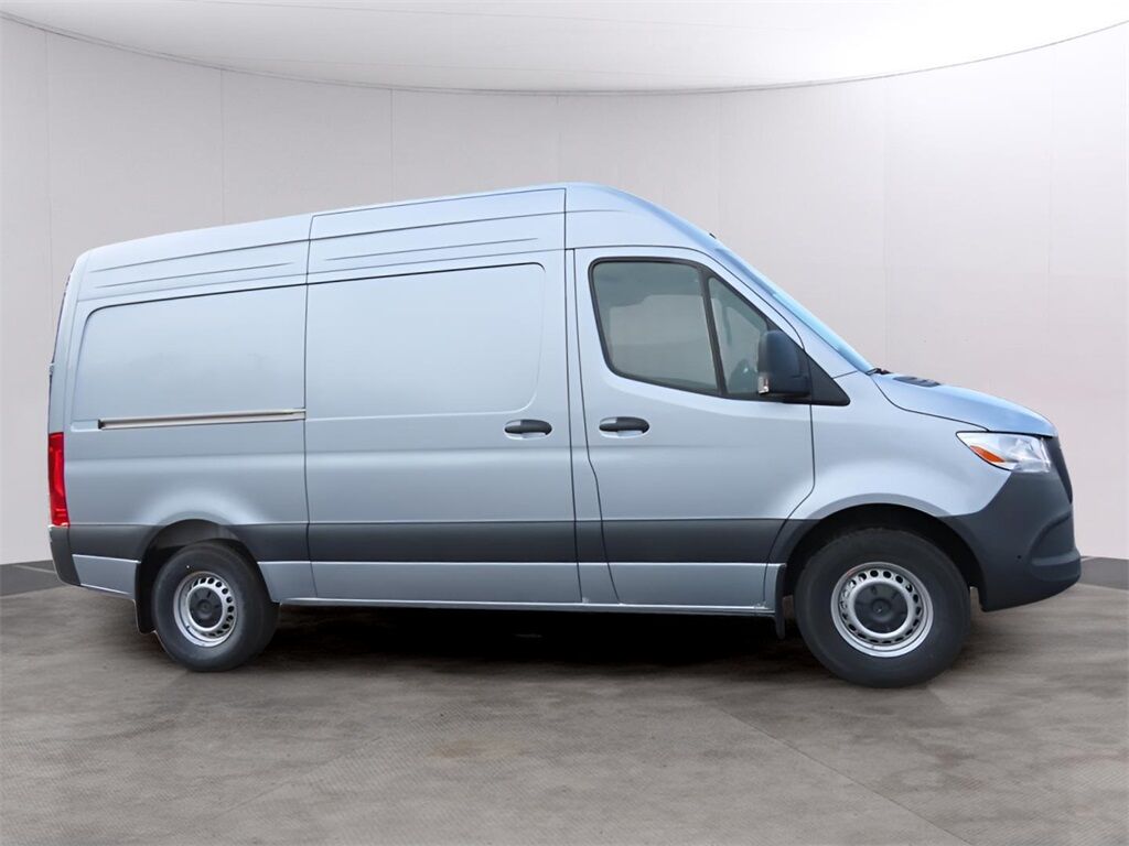 2025 Mercedes-Benz Sprinter 2500 Cargo 144 WB San Clemente CA