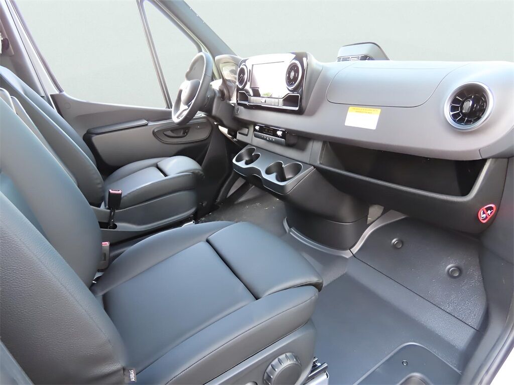 2025 Mercedes-Benz Sprinter 2500 Cargo 144 WB San Clemente CA