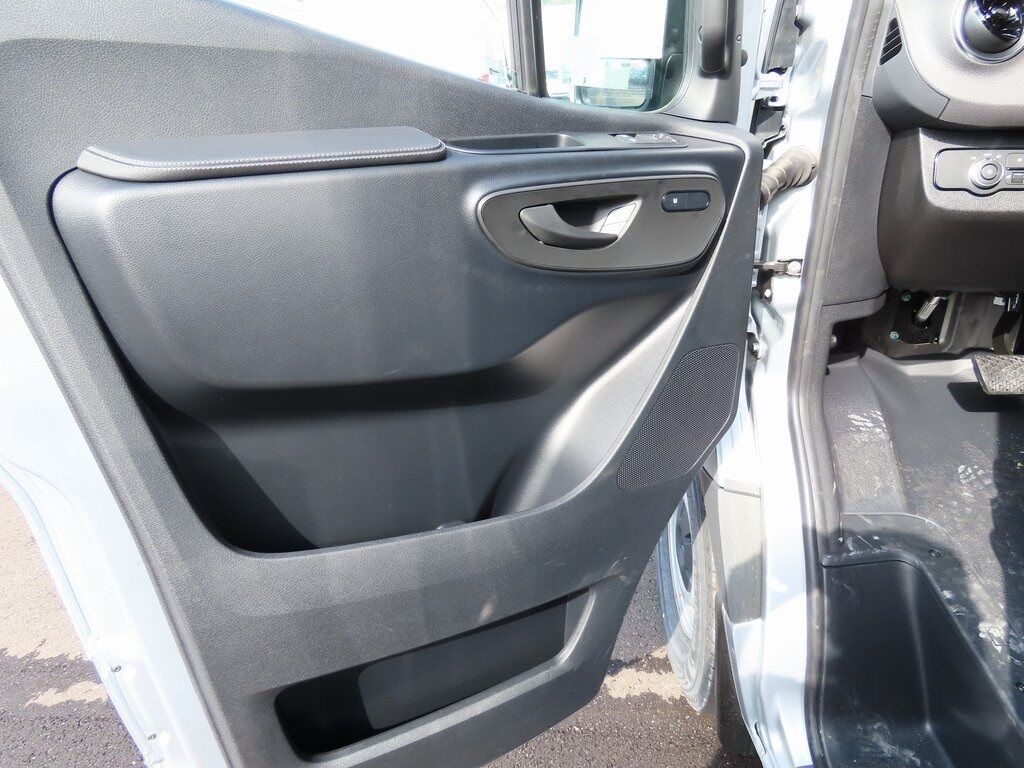 2025 Mercedes-Benz Sprinter 2500 Cargo 144 WB San Clemente CA