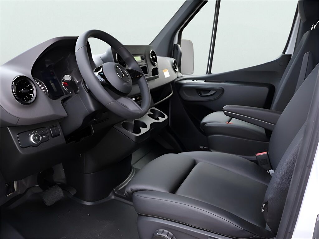 2025 Mercedes-Benz Sprinter 2500 Cargo 144 WB San Clemente CA