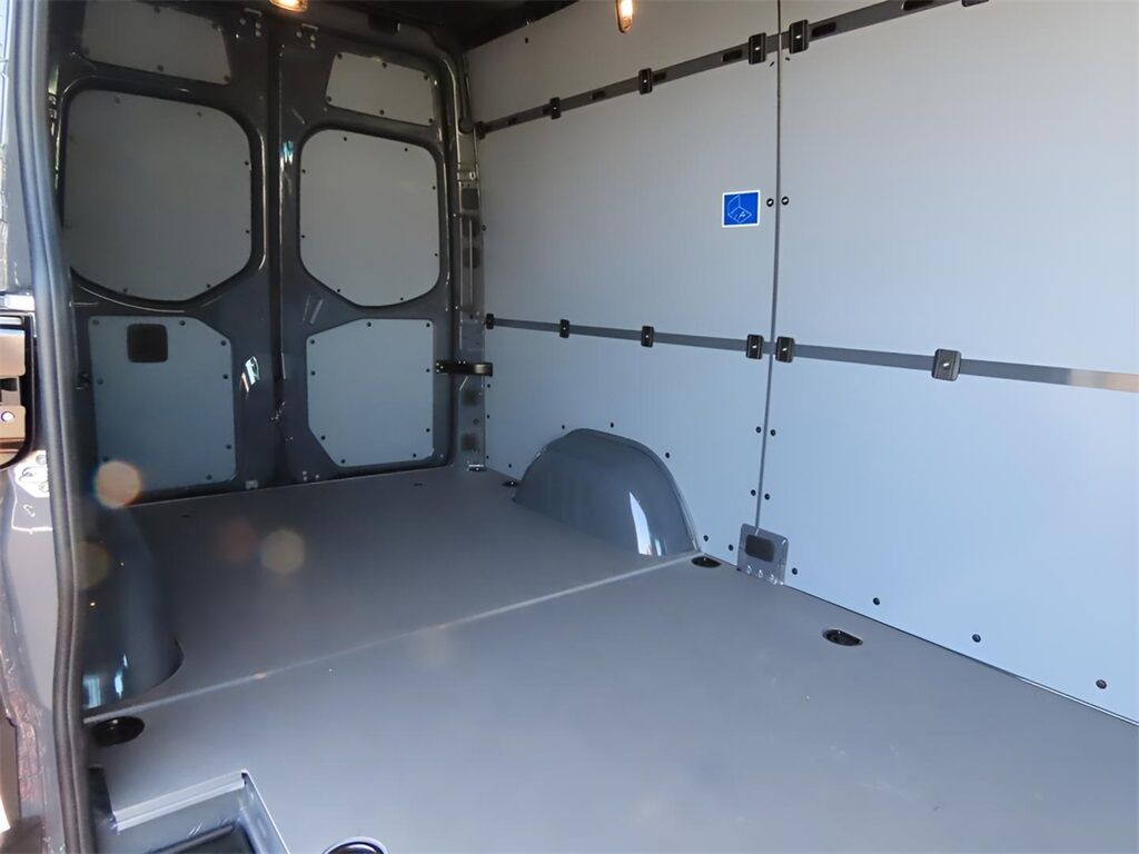 2025 Mercedes-Benz Sprinter 2500 Cargo 144 WB San Clemente CA