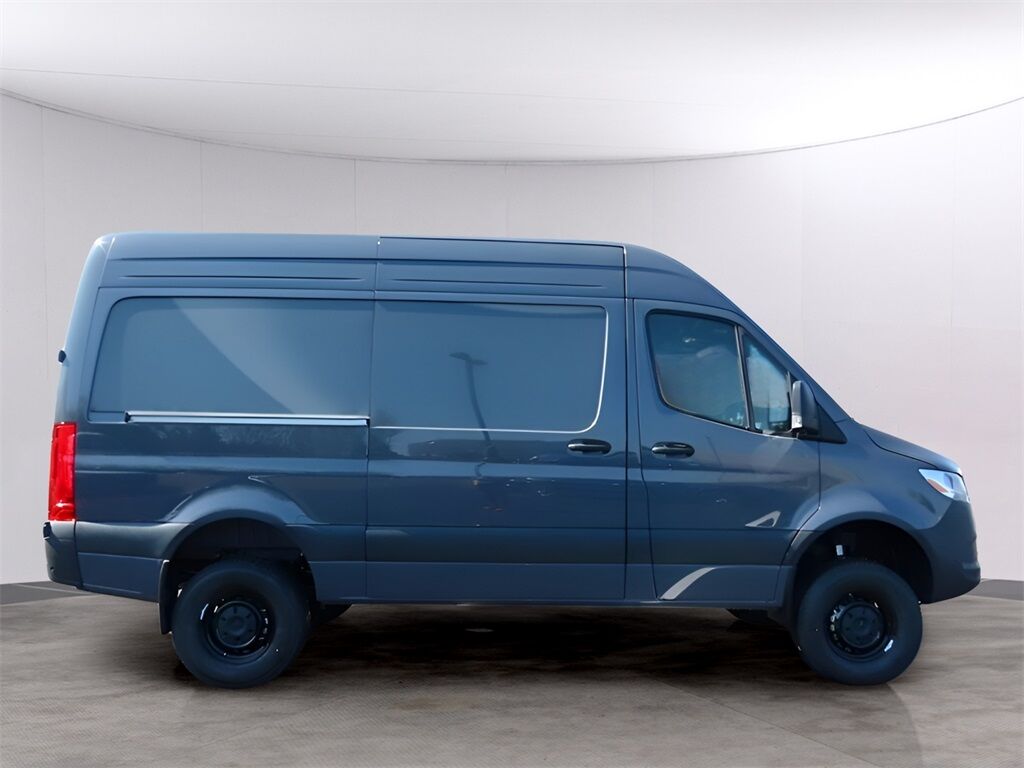 2025 Mercedes-Benz Sprinter 2500 Cargo 144 WB San Clemente CA