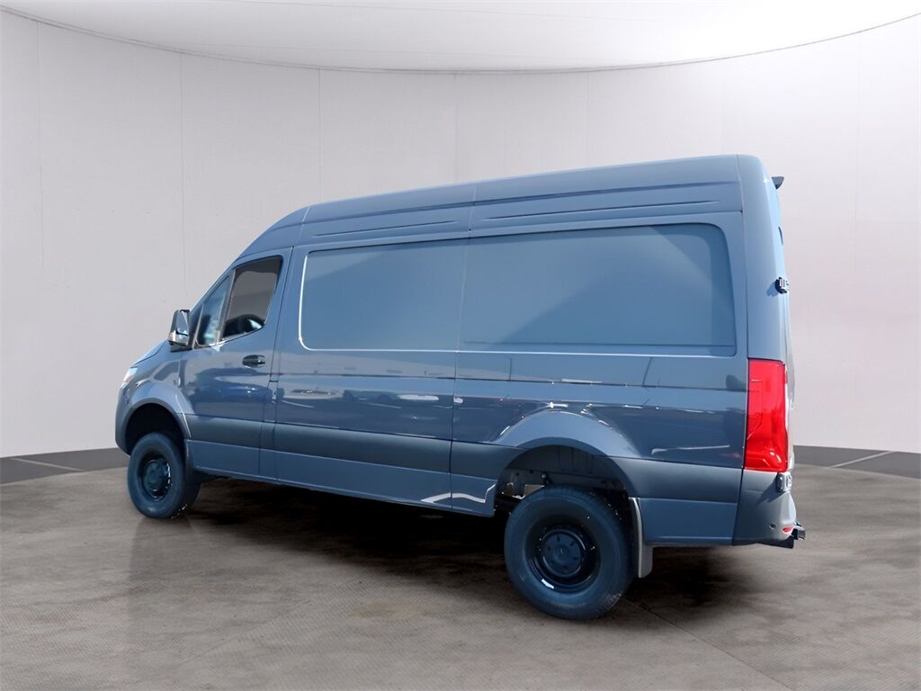 2025 Mercedes-Benz Sprinter 2500 Cargo 144 WB San Clemente CA