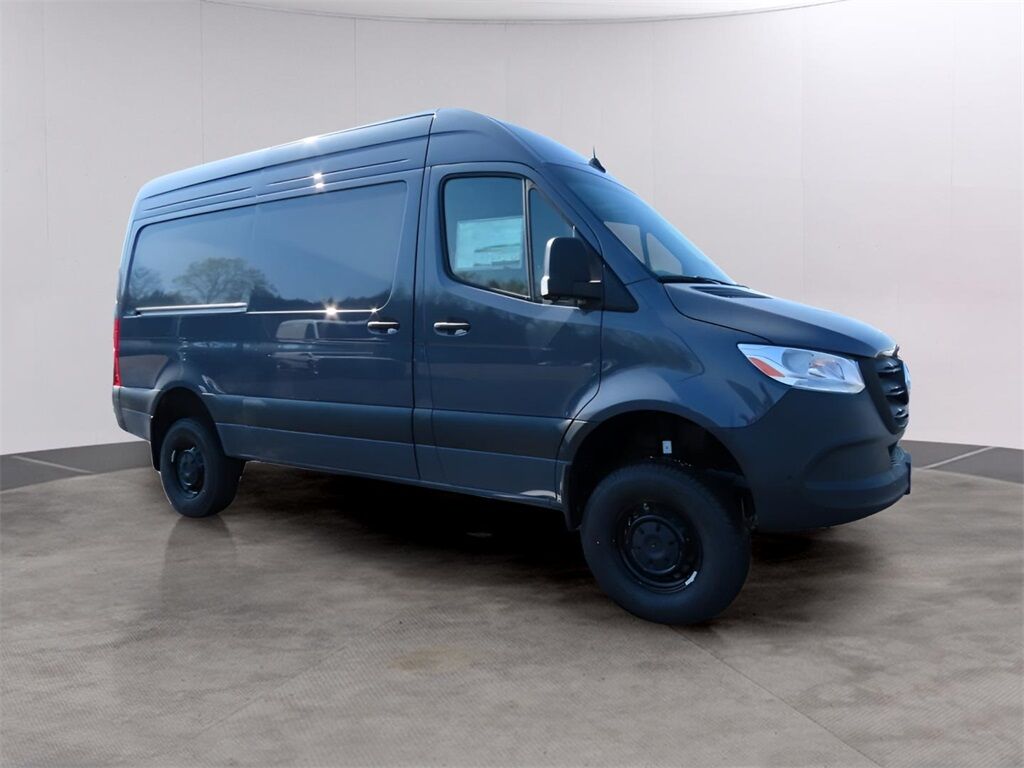 2025 Mercedes-Benz Sprinter 2500 Cargo 144 WB San Clemente CA