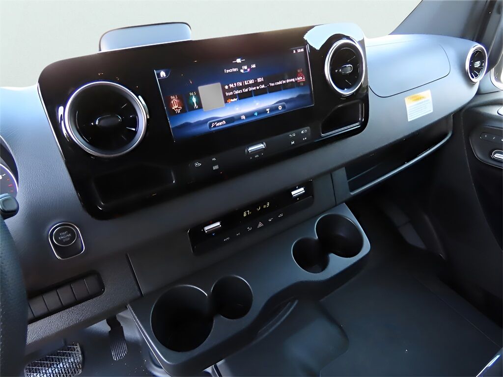 2025 Mercedes-Benz Sprinter 2500 Cargo 144 WB San Clemente CA