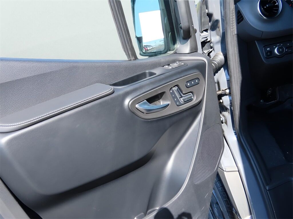 2025 Mercedes-Benz Sprinter 2500 Cargo 144 WB San Clemente CA