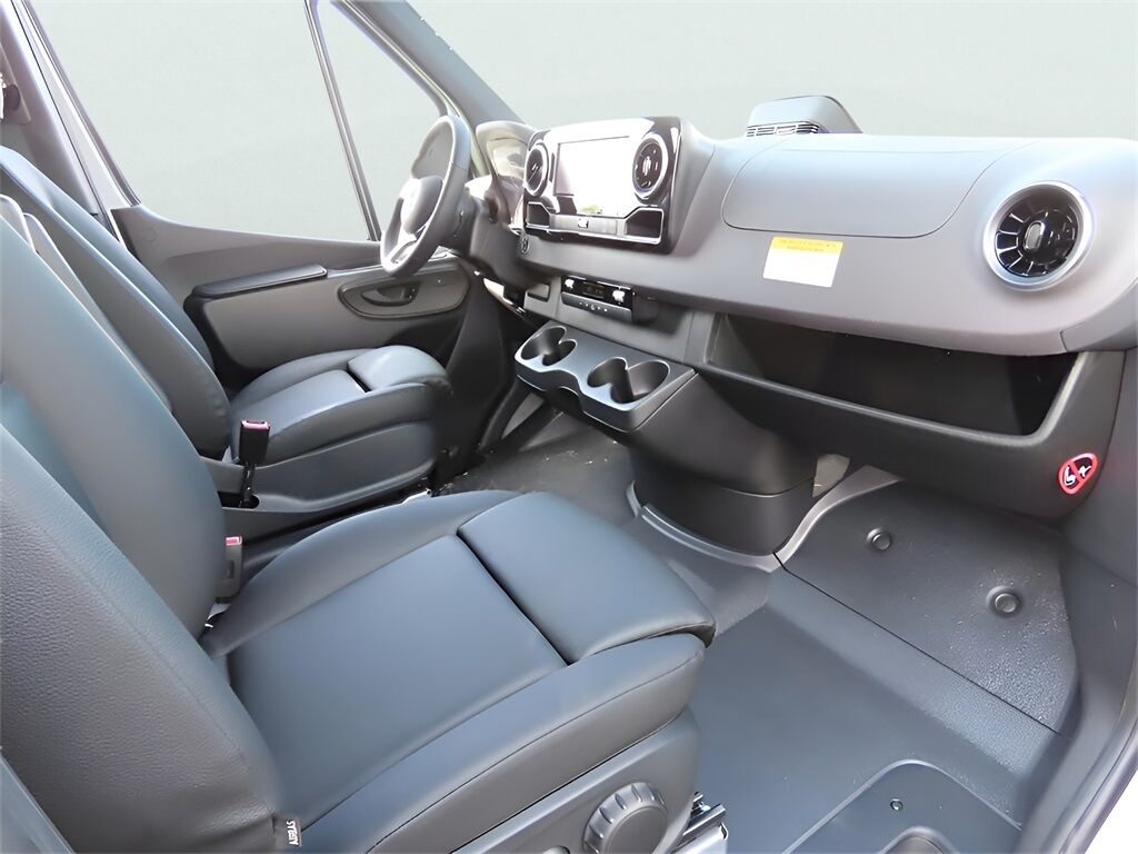 2025 Mercedes-Benz Sprinter 2500 Cargo 144 WB San Clemente CA