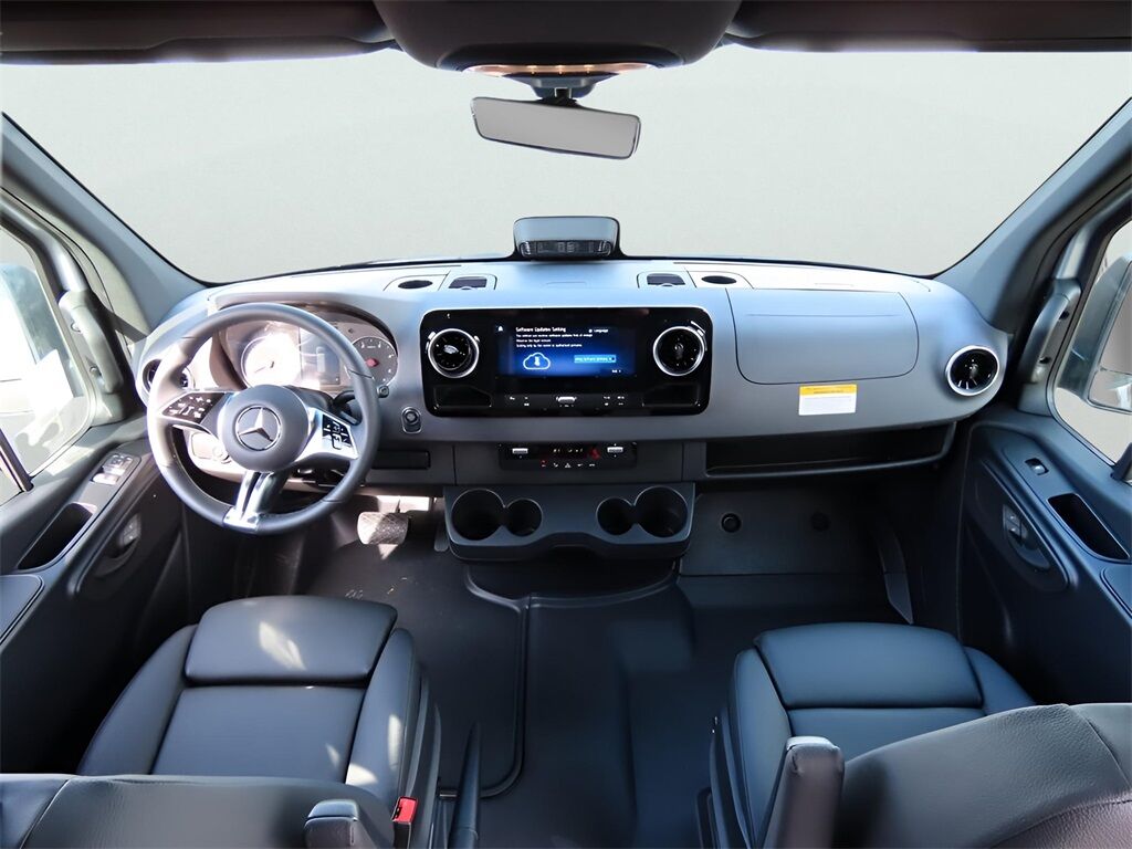 2025 Mercedes-Benz Sprinter 2500 Cargo 144 WB San Clemente CA