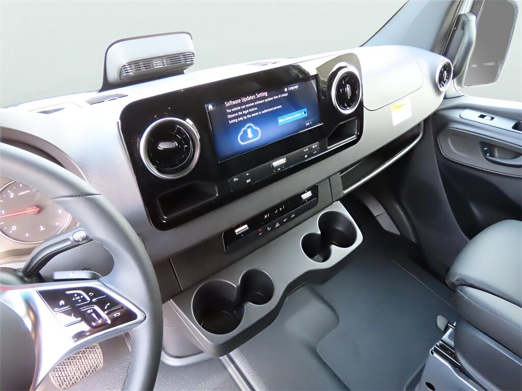 2025 Mercedes-Benz Sprinter 2500 Cargo 144 WB San Clemente CA