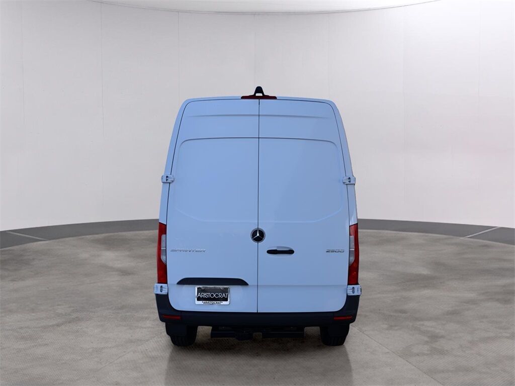 2025 Mercedes-Benz Sprinter 2500 Cargo 144 WB San Clemente CA