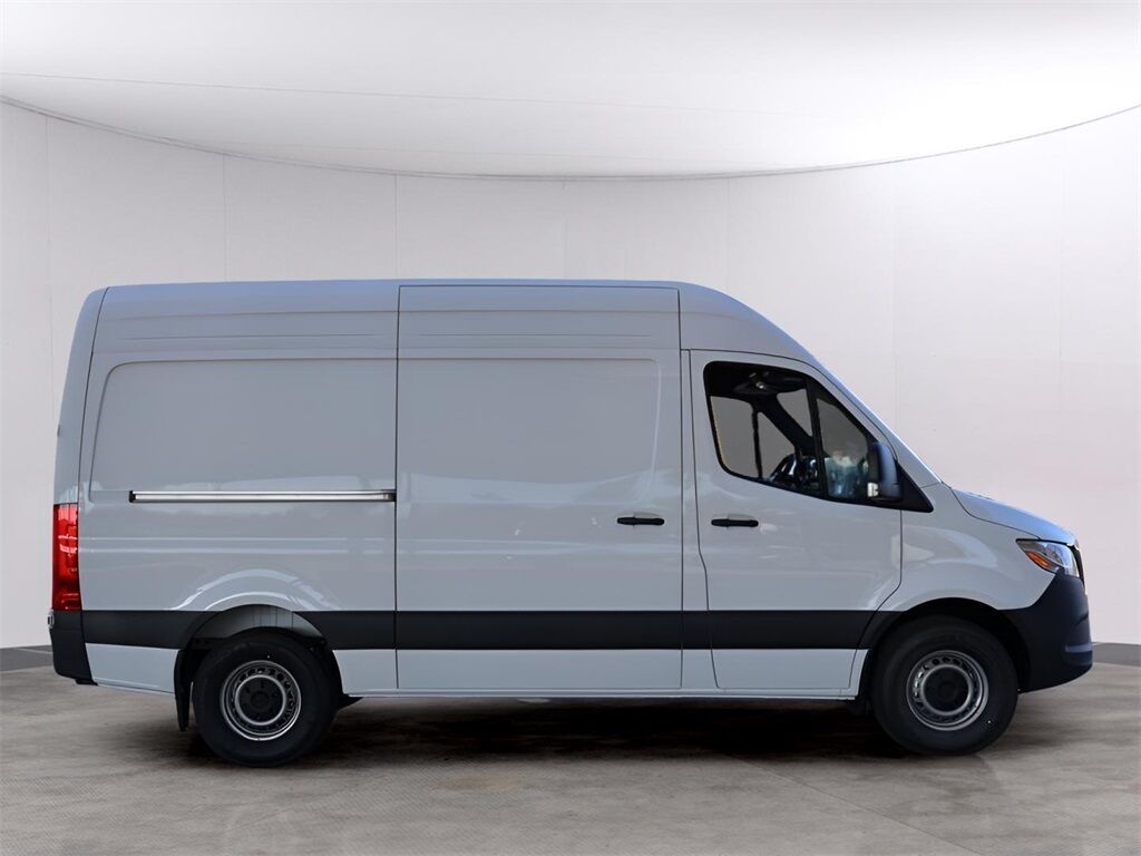 2025 Mercedes-Benz Sprinter 2500 Cargo 144 WB San Clemente CA
