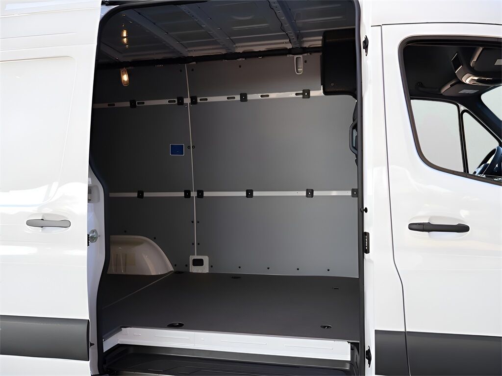 2025 Mercedes-Benz Sprinter 2500 Cargo 144 WB San Clemente CA