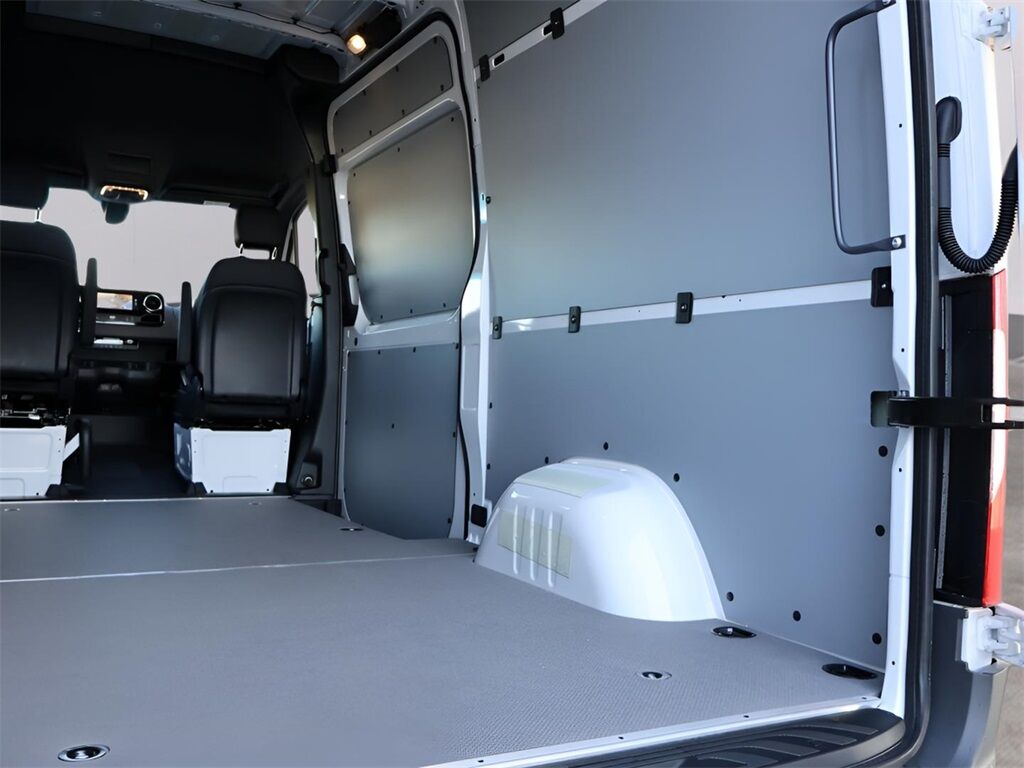 2025 Mercedes-Benz Sprinter 2500 Cargo 144 WB San Clemente CA