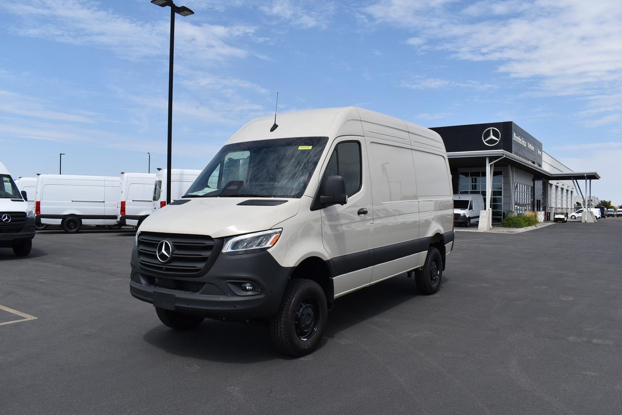 2025 Mercedes-Benz Sprinter Cargo Van Base's photo