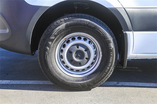 2025 Mercedes-Benz Sprinter 2500 Cargo 144 WB Glendale CA 2025 Mercedes-Benz Sprinter 2500 Cargo 144 WB Glendale CA