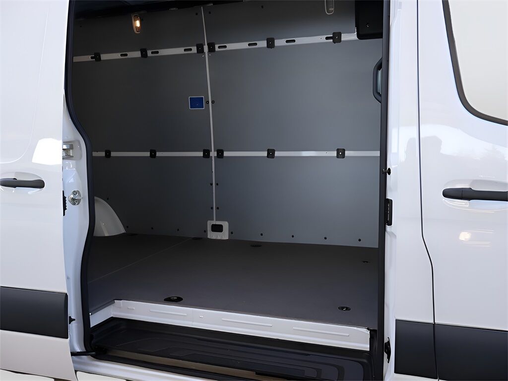 2025 Mercedes-Benz Sprinter 2500 Cargo 170 WB Extended San Clemente CA