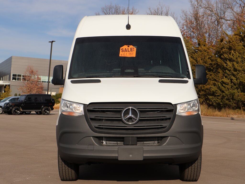 2025 Mercedes-Benz Sprinter 2500 Cargo 170 WB Extended