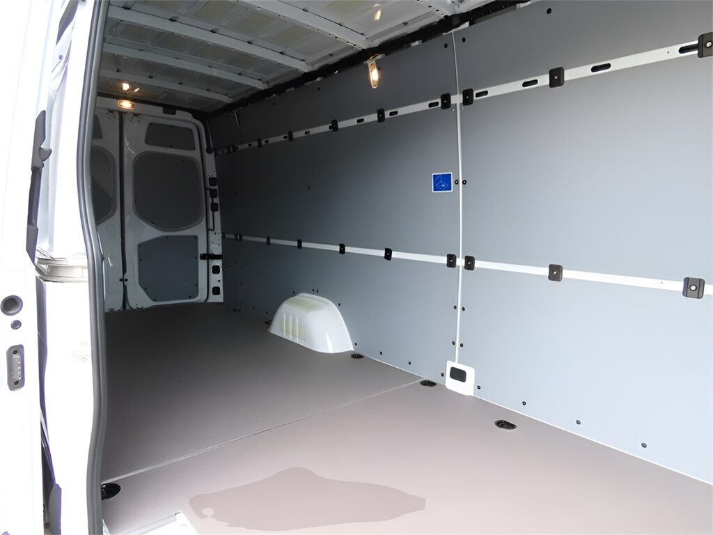 2025 Mercedes-Benz Sprinter 2500 Cargo 170 WB San Clemente CA