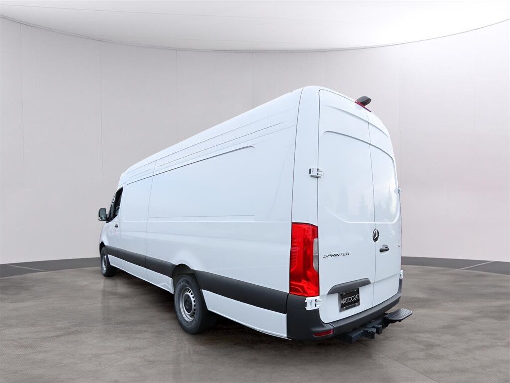 2025 Mercedes-Benz Sprinter 2500 Cargo 170 WB San Clemente CA