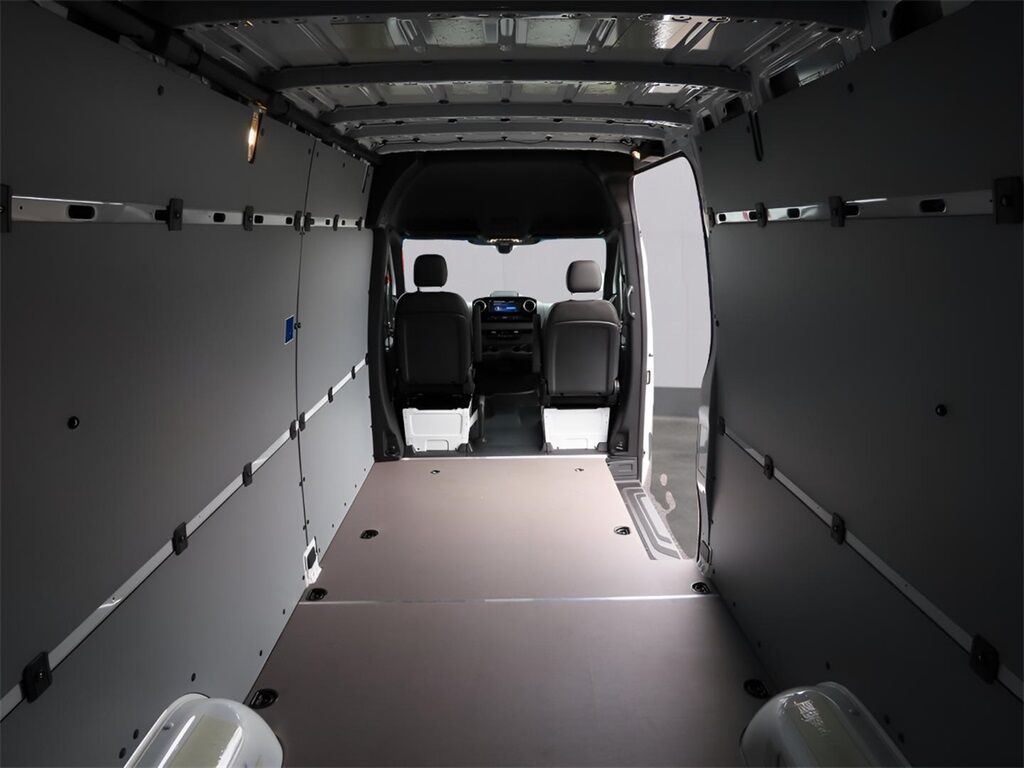 2025 Mercedes-Benz Sprinter 2500 Cargo 170 WB San Clemente CA