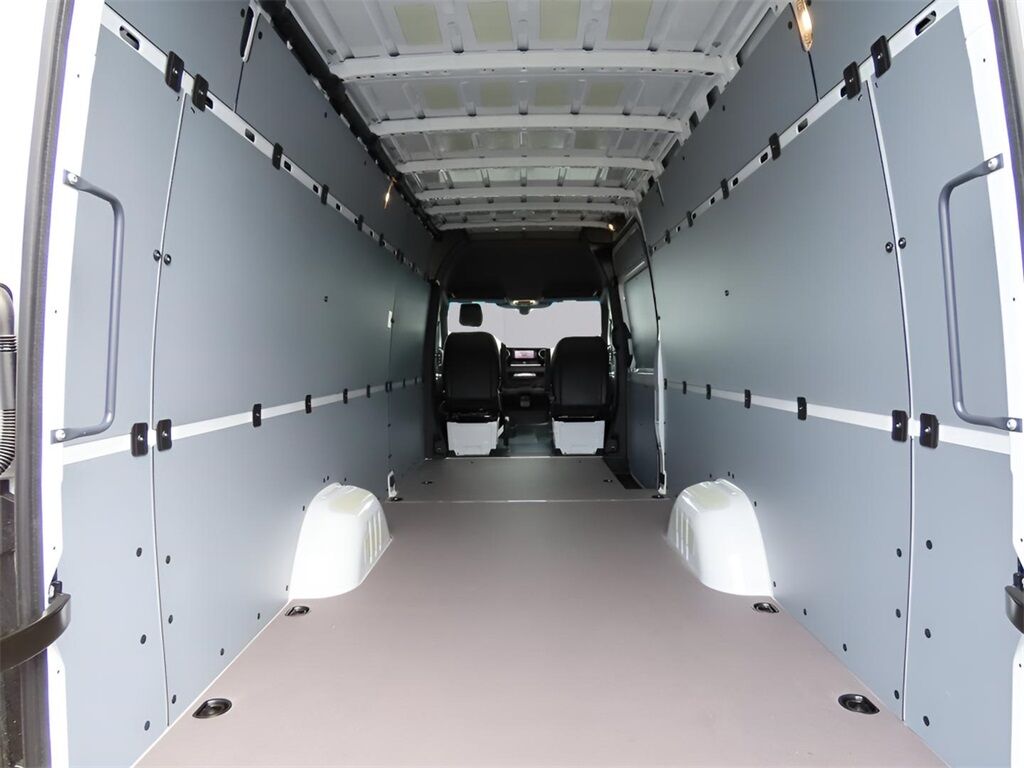 2025 Mercedes-Benz Sprinter 2500 Cargo 170 WB San Clemente CA
