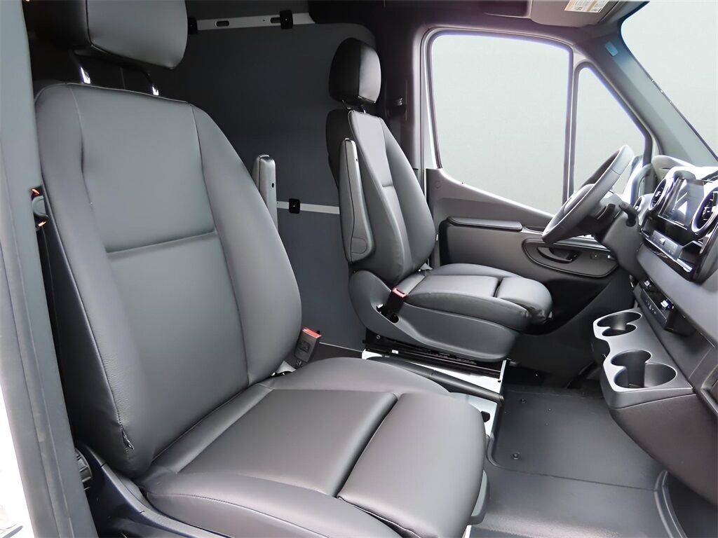 2025 Mercedes-Benz Sprinter 2500 Cargo 170 WB San Clemente CA
