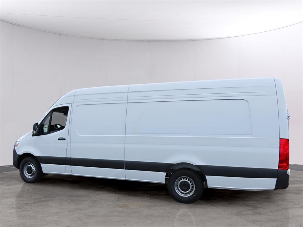 2025 Mercedes-Benz Sprinter 2500 Cargo 170 WB San Clemente CA