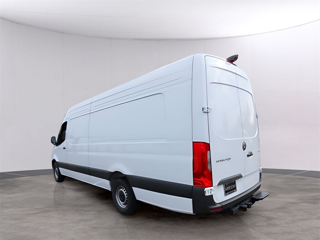2025 Mercedes-Benz Sprinter 2500 Cargo 170 WB San Clemente CA