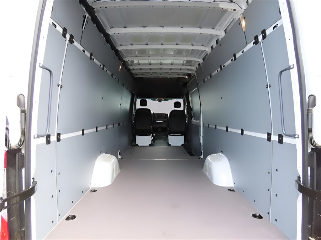 2025 Mercedes-Benz Sprinter 2500 Cargo 170 WB San Clemente CA