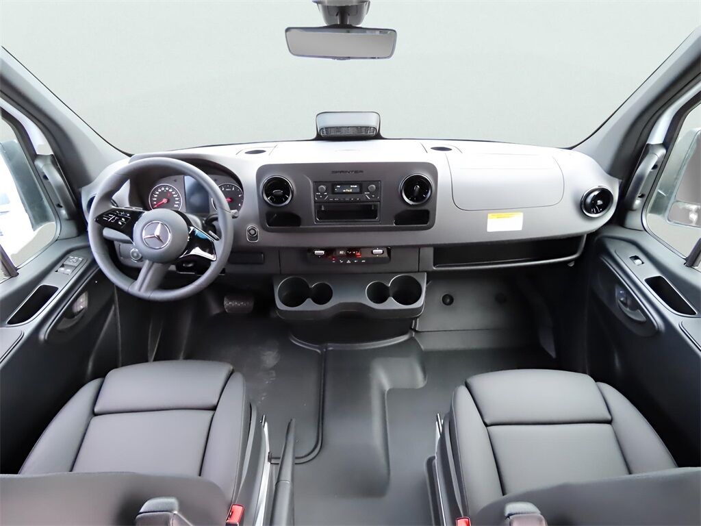 2025 Mercedes-Benz Sprinter 2500 Cargo 170 WB San Clemente CA