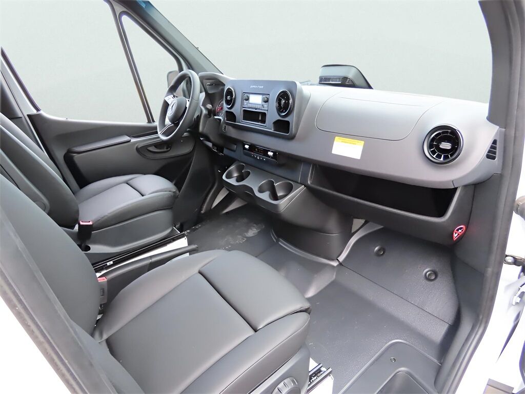 2025 Mercedes-Benz Sprinter 2500 Cargo 170 WB San Clemente CA