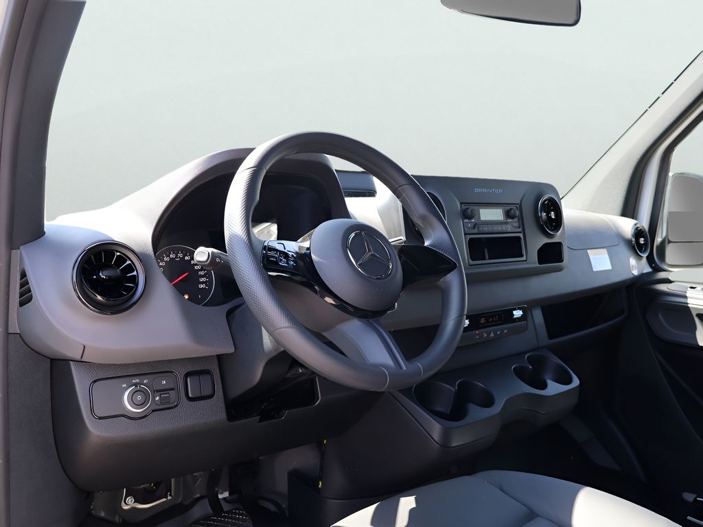 2025 Mercedes-Benz Sprinter 2500 Cargo 170 WB San Clemente CA