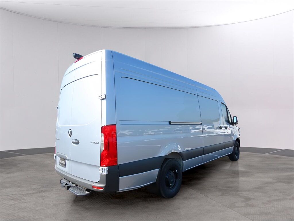 2025 Mercedes-Benz Sprinter 2500 Cargo 170 WB San Clemente CA