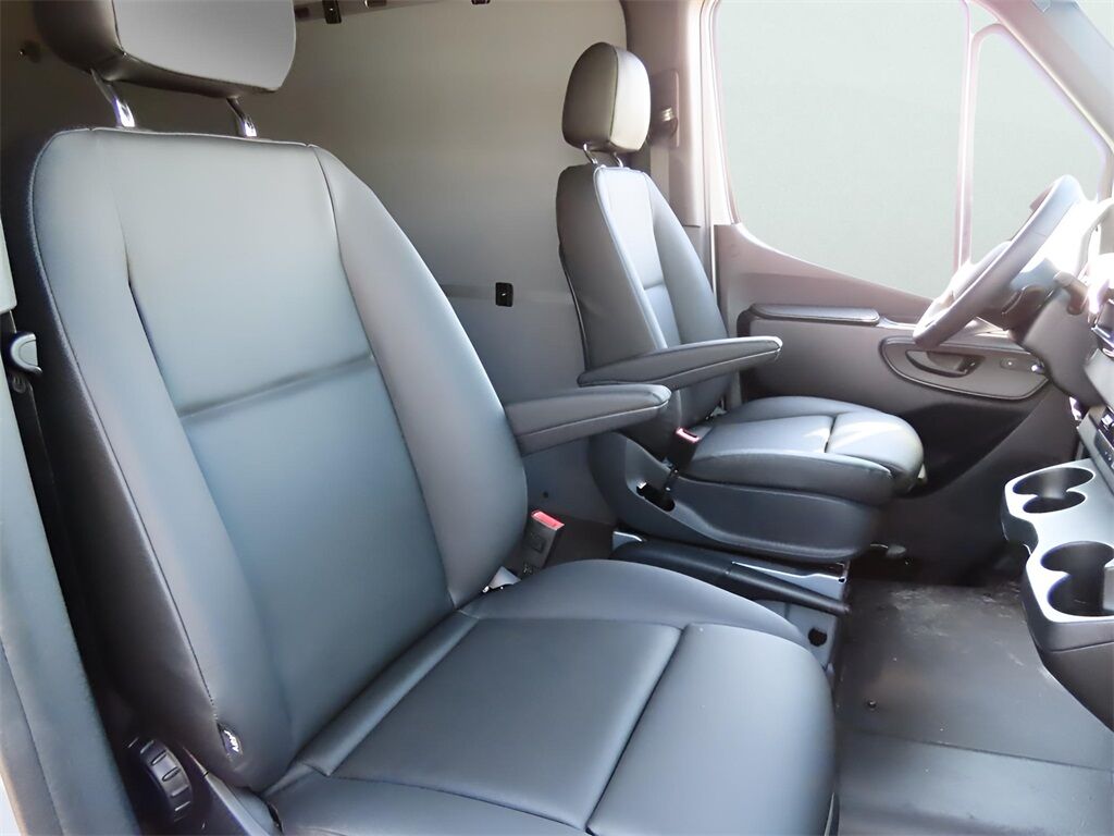 2025 Mercedes-Benz Sprinter 2500 Cargo 170 WB San Clemente CA