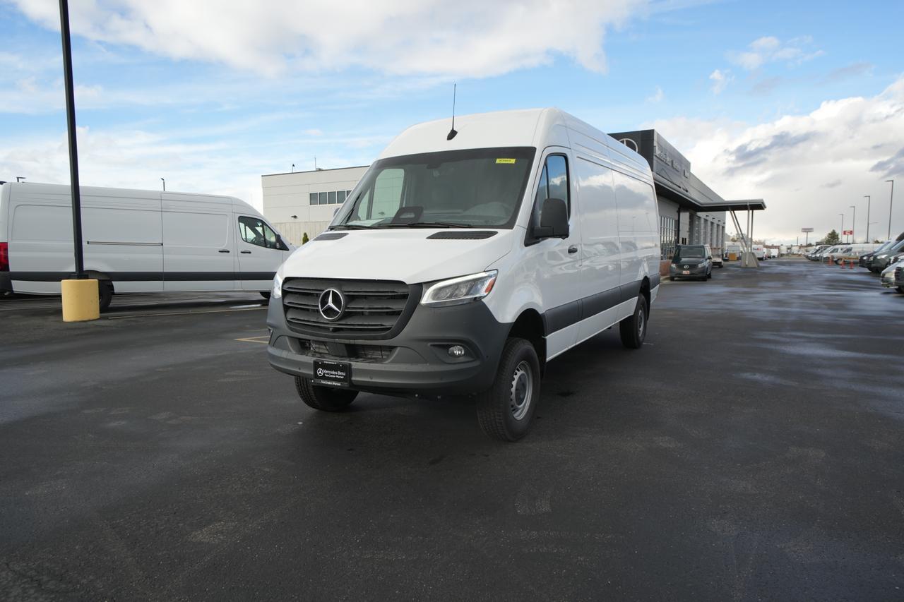 2025 Mercedes-Benz Sprinter Cargo Van Base's photo