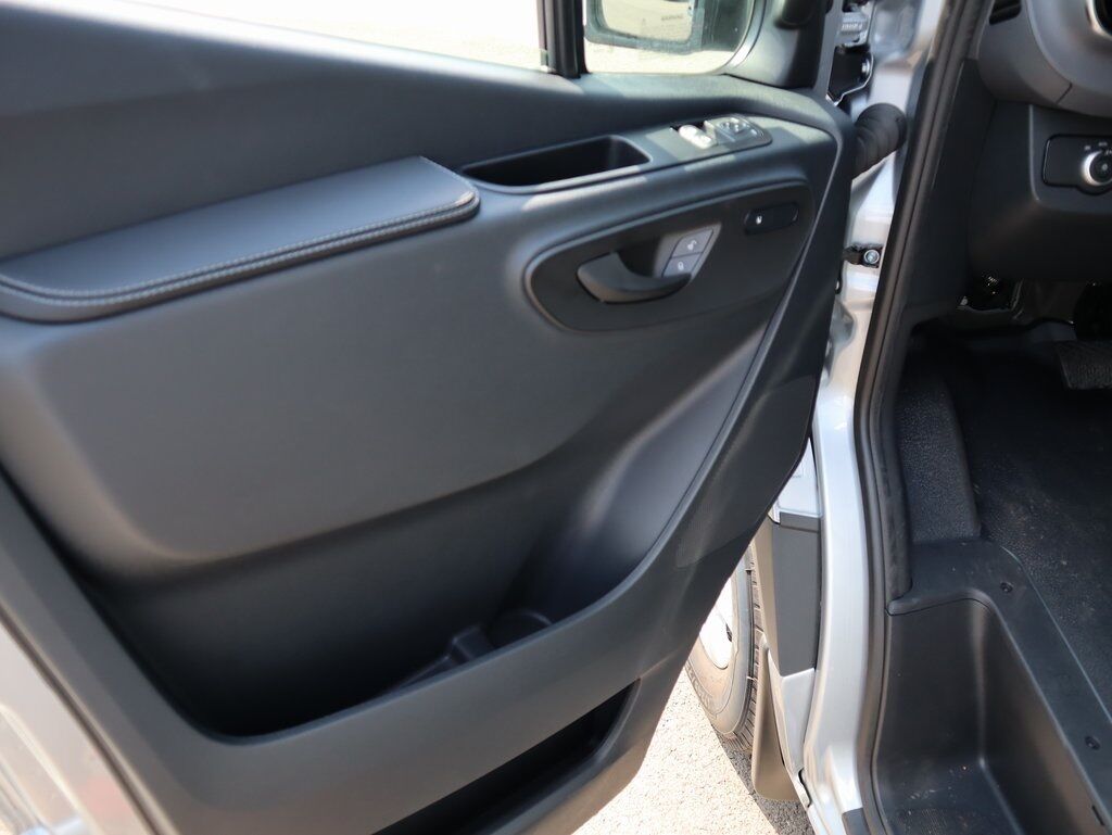 2025 Mercedes-Benz Sprinter 2500 Passenger 144 WB San Clemente CA