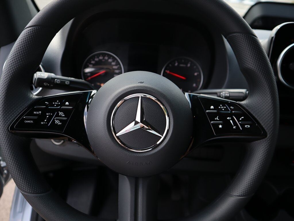 2025 Mercedes-Benz Sprinter 2500 Passenger 144 WB San Clemente CA